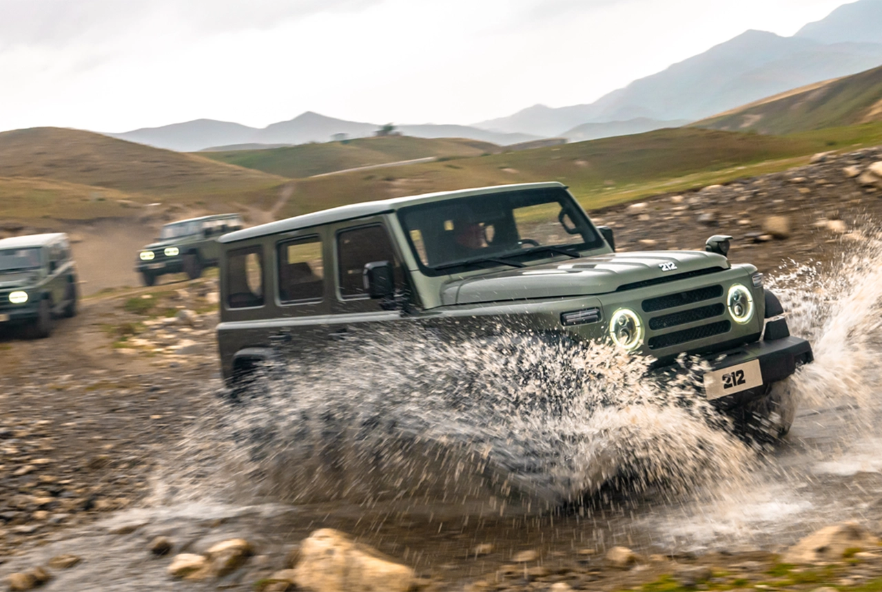 AutomobileFarsi IliaAuto BAW 212 5