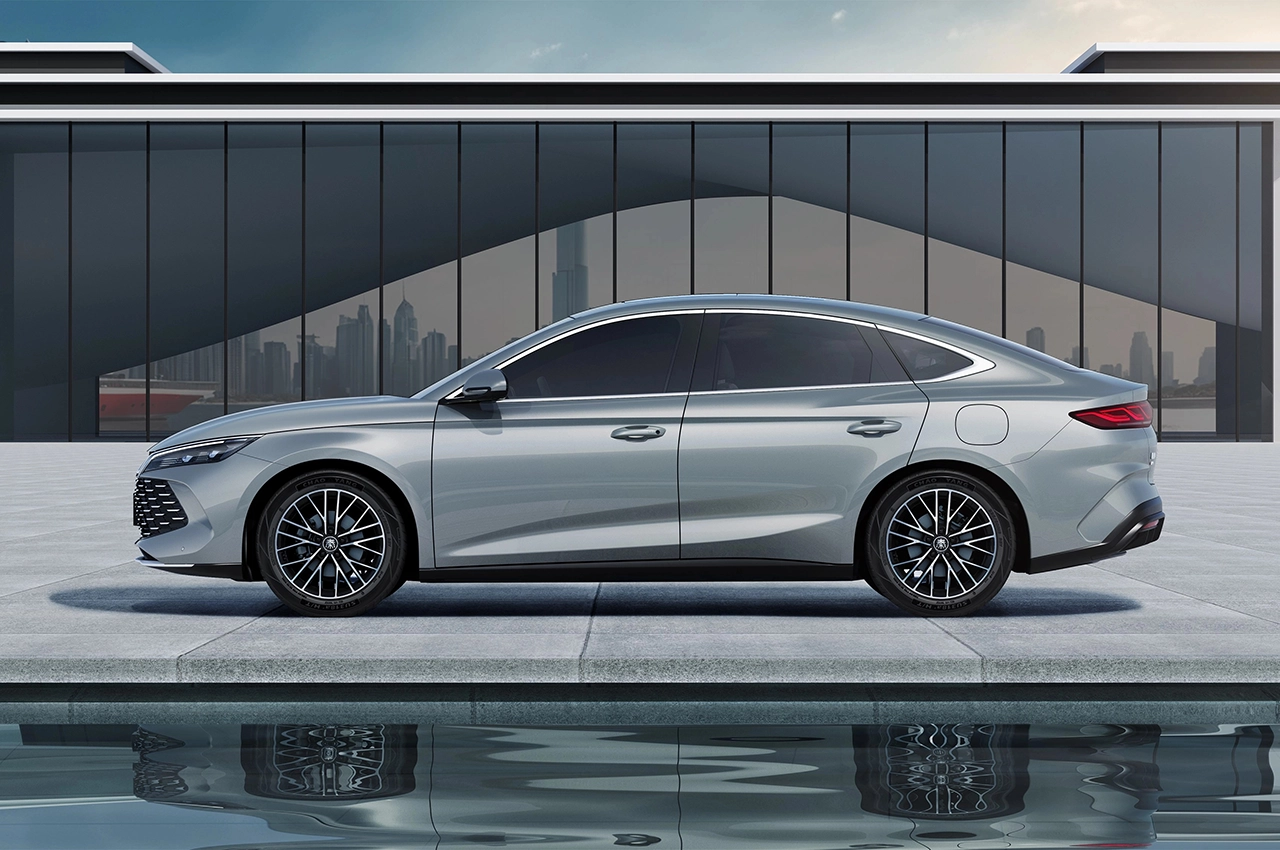 AutomobileFarsi Tigardnotor BYD QinL 4