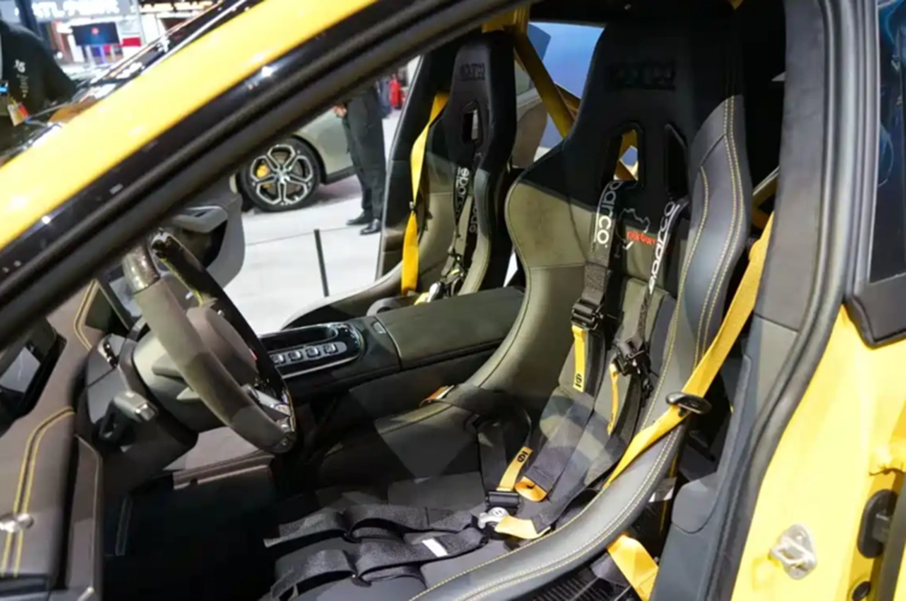 AutomobileFarsi Xiaomi SU7 Ultra 14040610 4