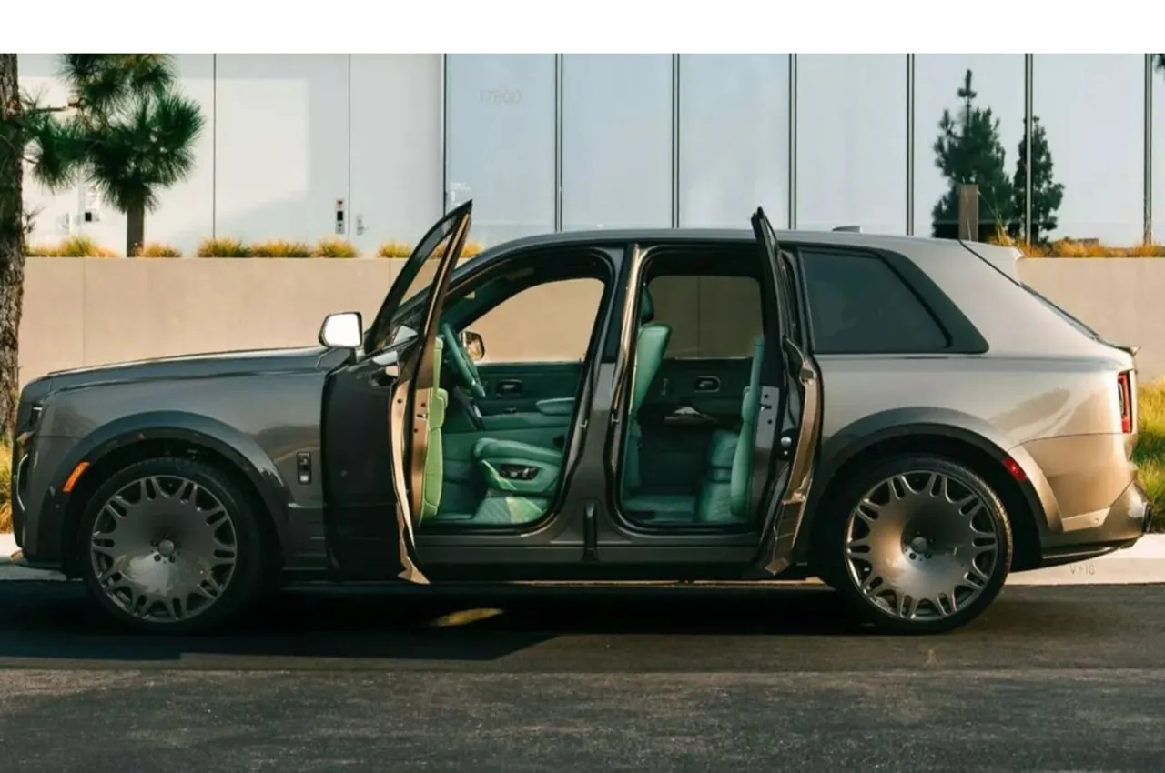 automobilefa Brabus 700 14040602 5