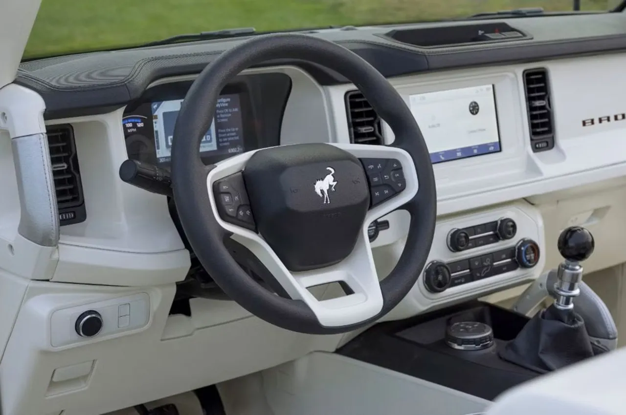 automobilefa Ford Bronco 14040601 8