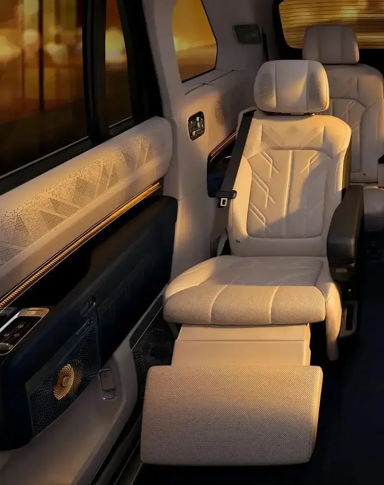 automobilefa Zeekr 9X 14040608 5