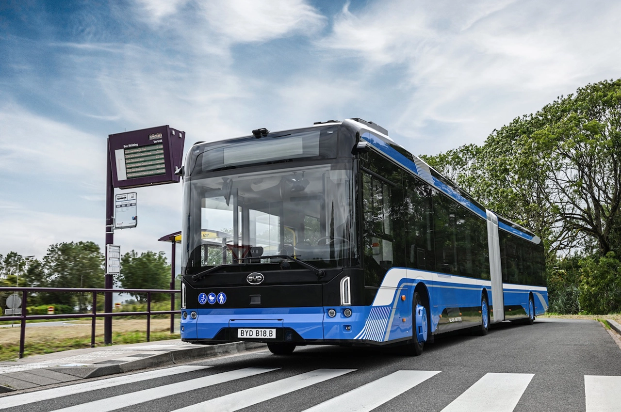 AutomobileFa BYD eBus B12.b 14040715 2