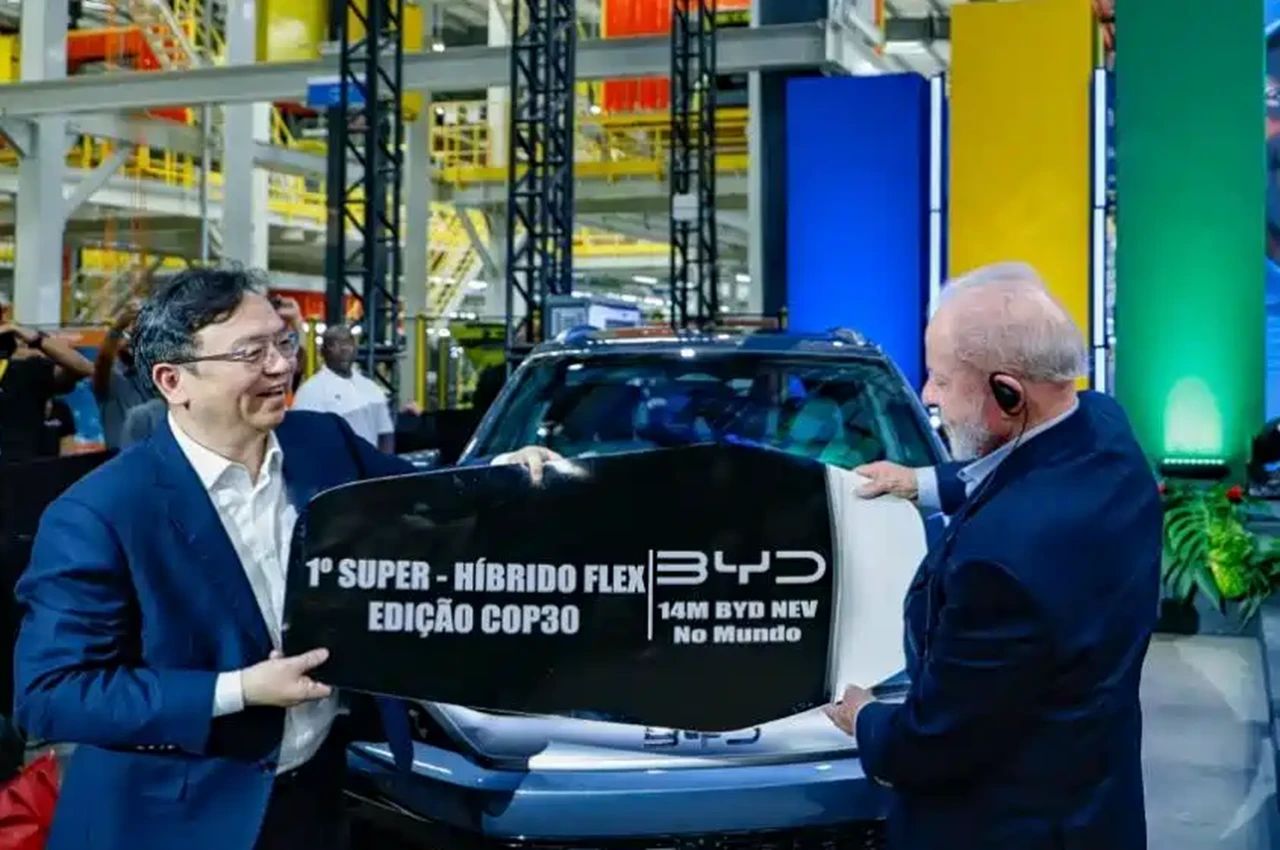 AutomobileFa Byd Brazil 14040718 02