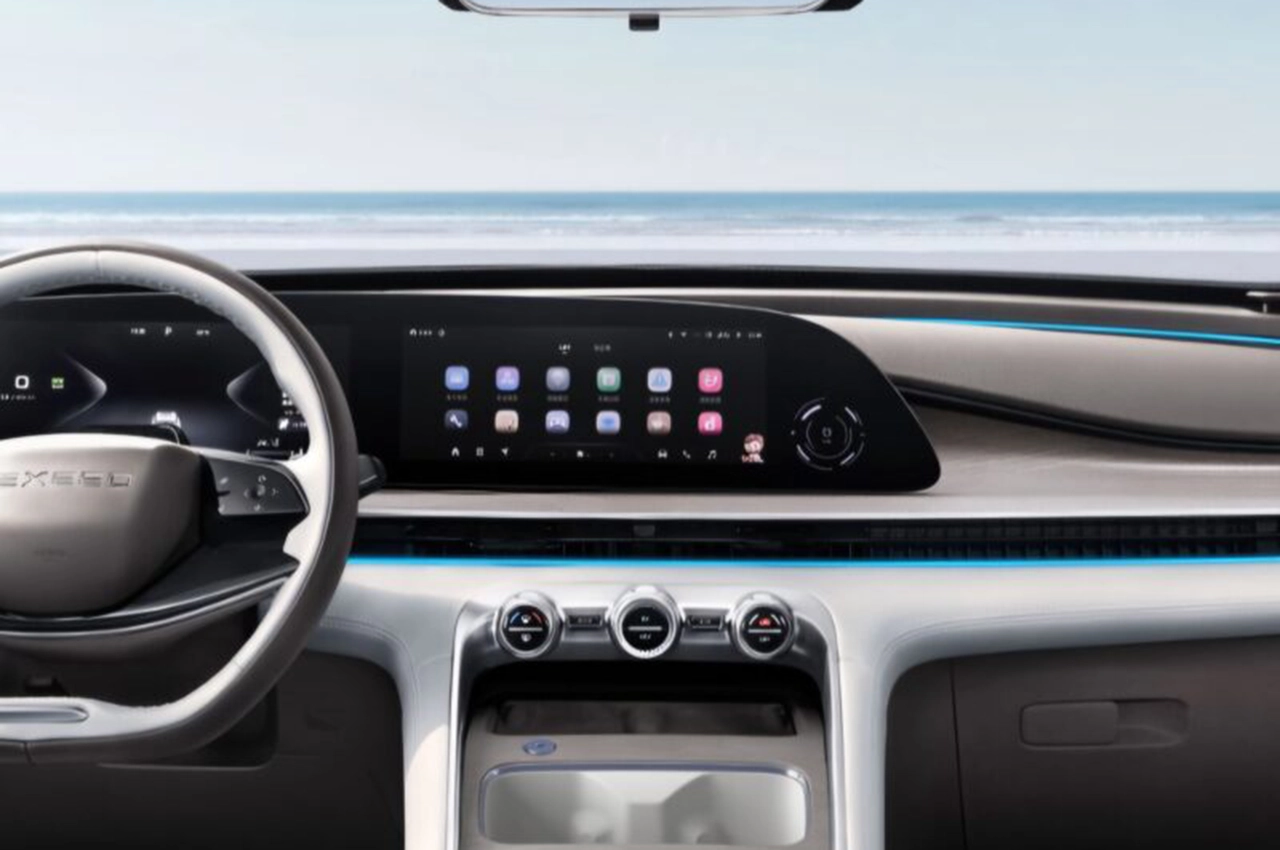 AutomobileFa Chery Exeed Yaoguang C DM 14040708 1