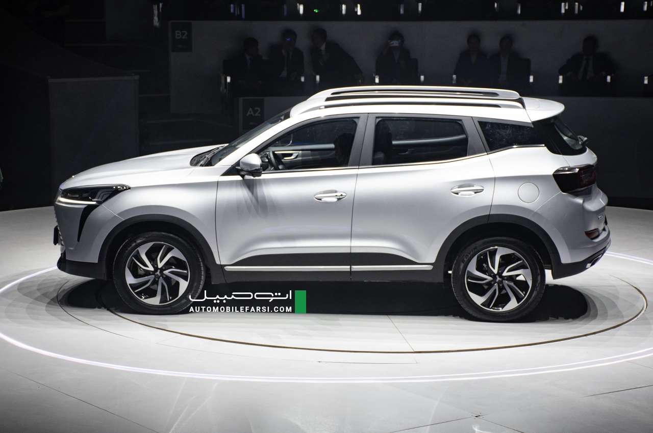 AutomobileFa Lamari Neo 5