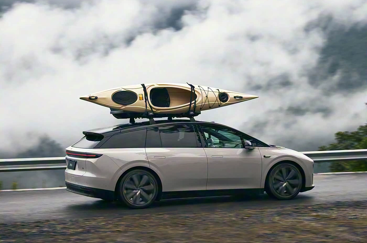 AutomobileFa Li Auto i6 14040715 5