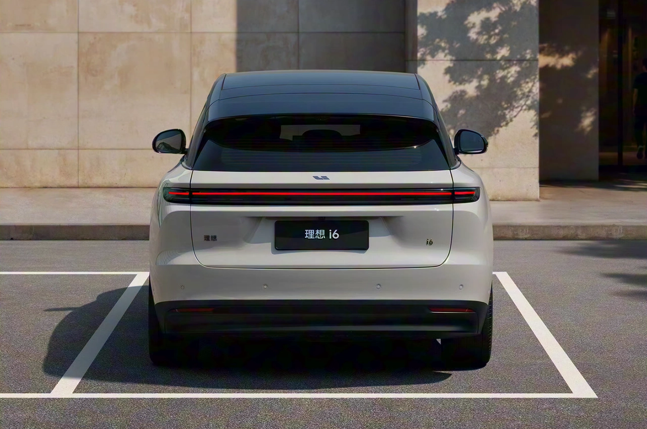 AutomobileFa Li Auto i6 14040715 6