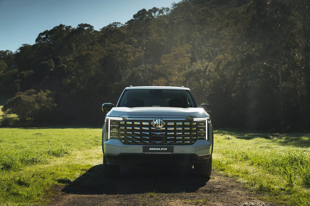 AutomobileFa MGU9 14040701 4