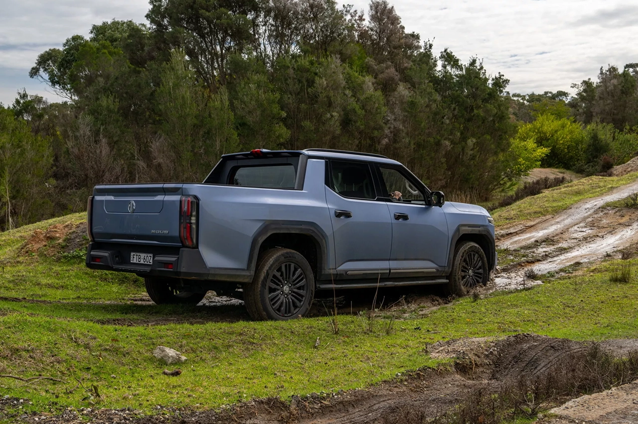 AutomobileFa MGU9 14040701 7