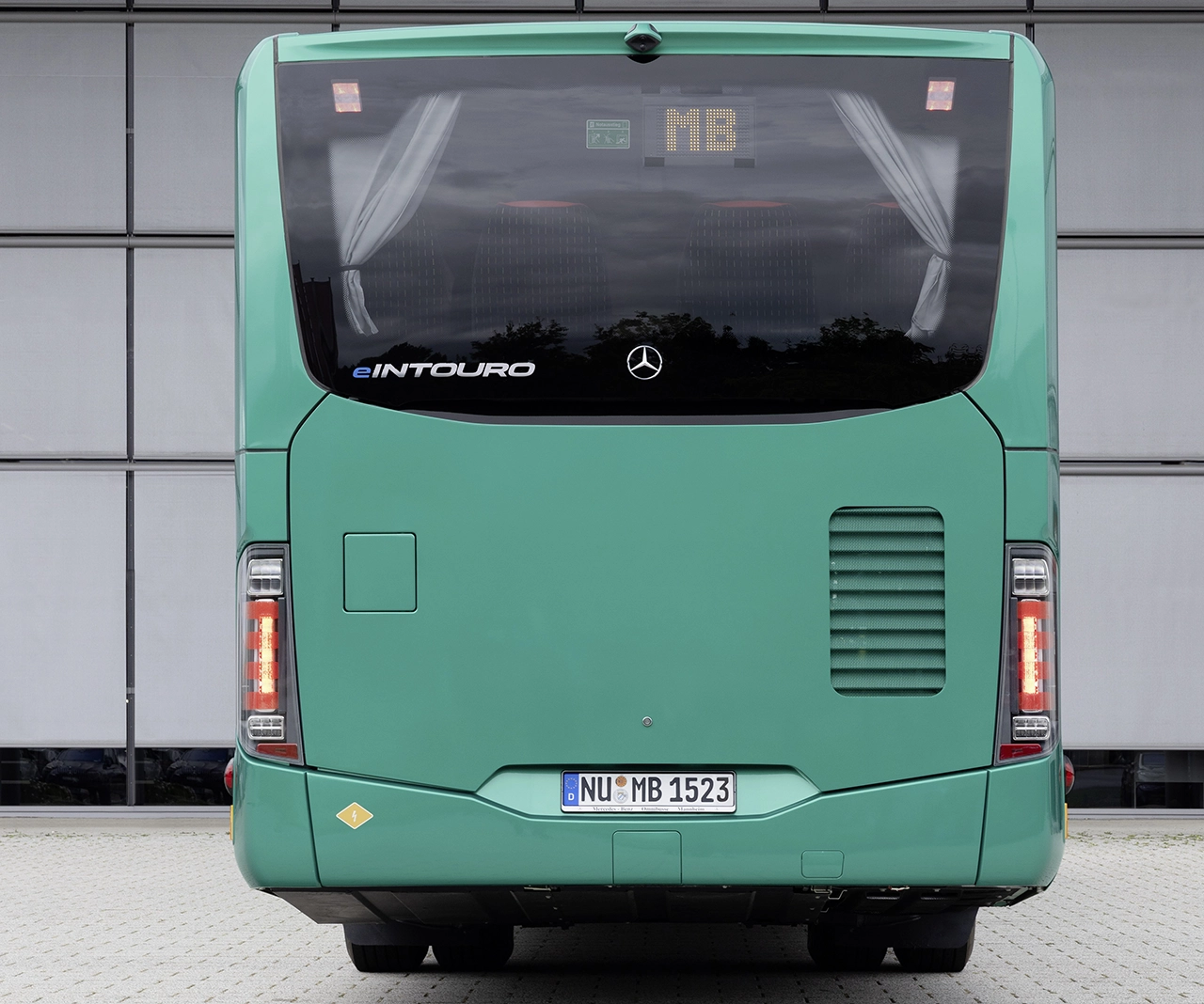 AutomobileFa mercedes benz intouro 14040720 9