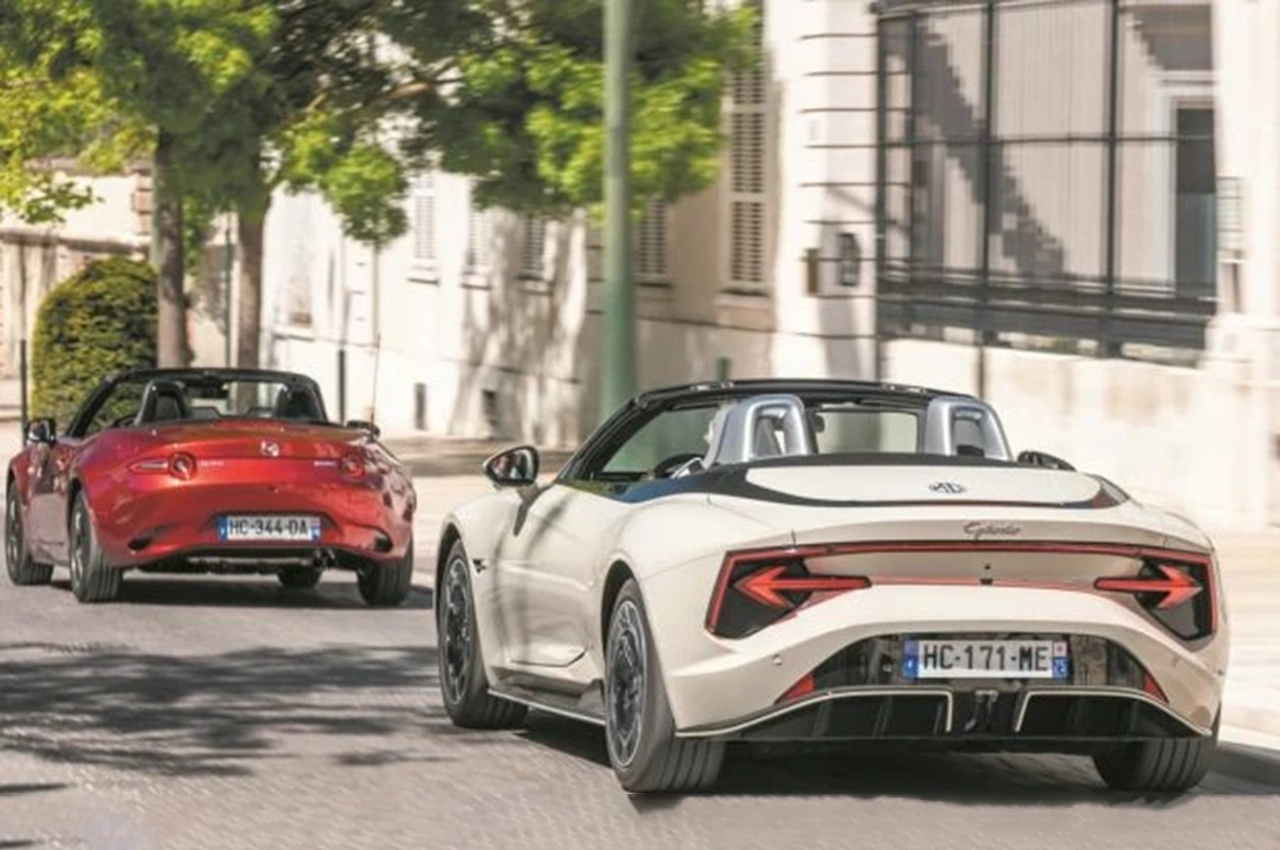 AutomobileFa mg cybertster et mazda mx 5 14040723 7