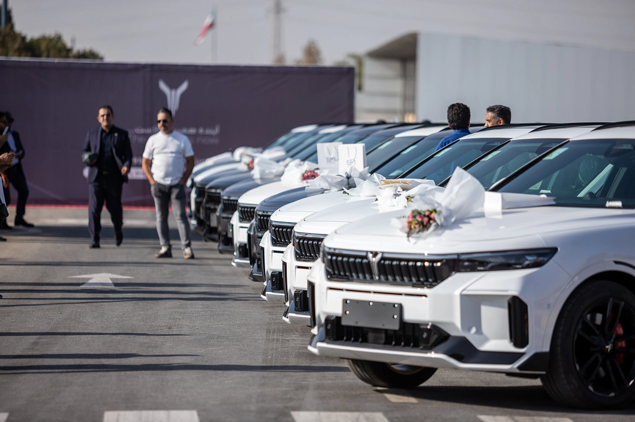 AutomobileFa soroush motor Tahvil VOyah Free 2025 14040728 2