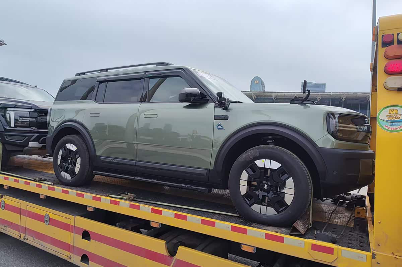 AutomobileFa Guangzhou Auto Show 14040829 15