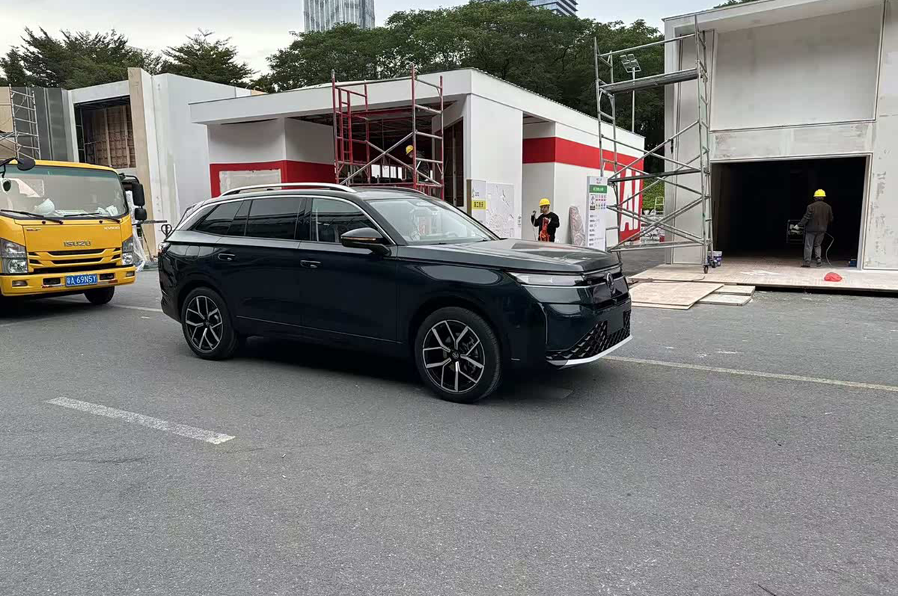 AutomobileFa Guangzhou Auto Show 14040829 3