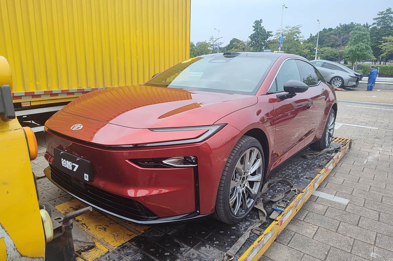 AutomobileFa Guangzhou Auto Show 14040829 37