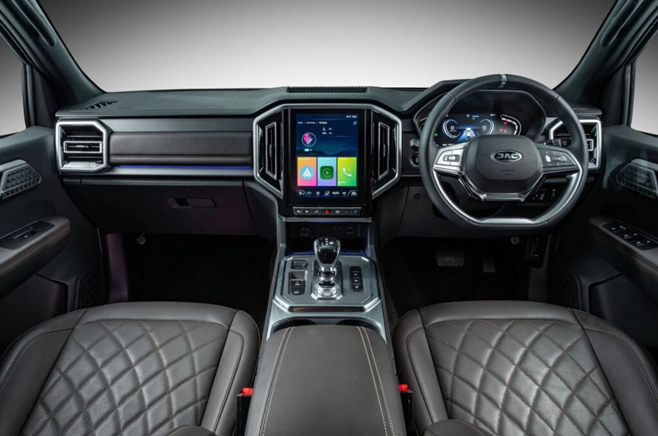 AutomobileFa KMC SR9 2