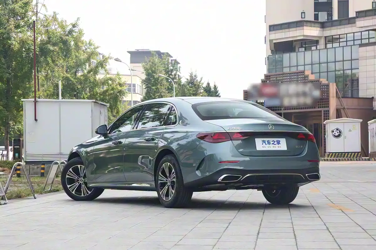 AutomobileFa Mercedes Benz E Class14040818 2