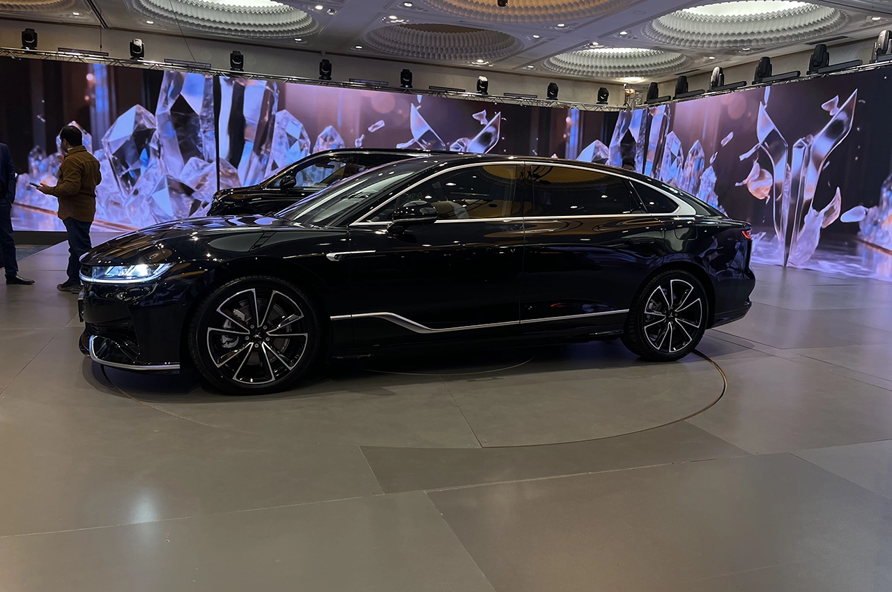 AutomobileFa Soroush Motor Voyah Passion 14040827 2