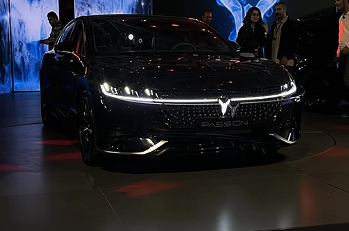 Soroush Motor -Voyah Passion 