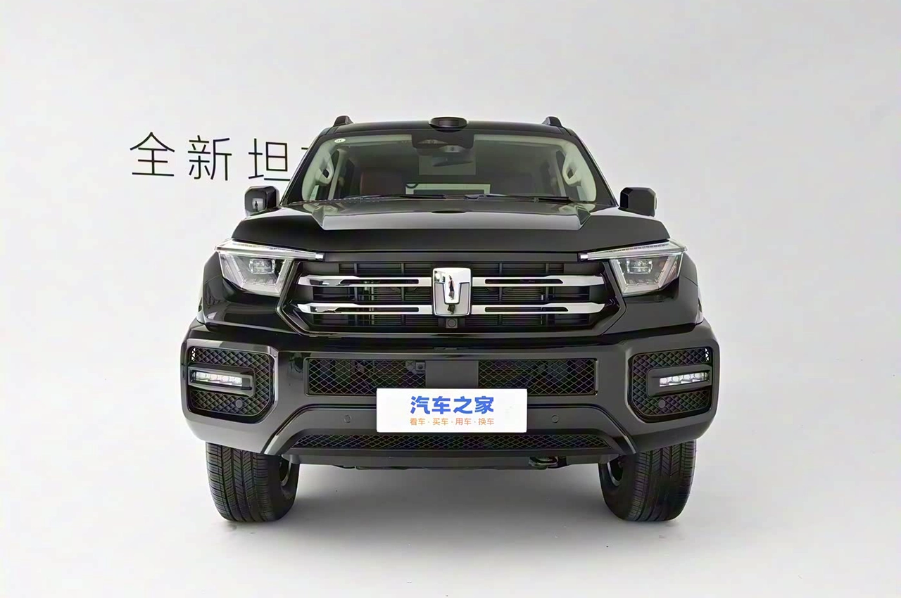 AutomobileFa Tank 400 14040813 4