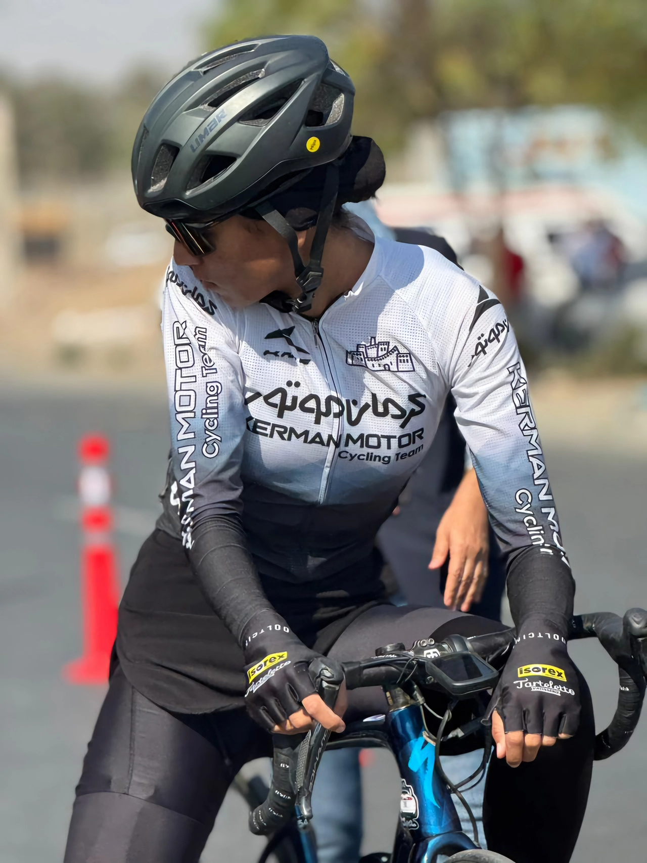 AutomobileFa Women cyclists Kerman Motor 14040807 5