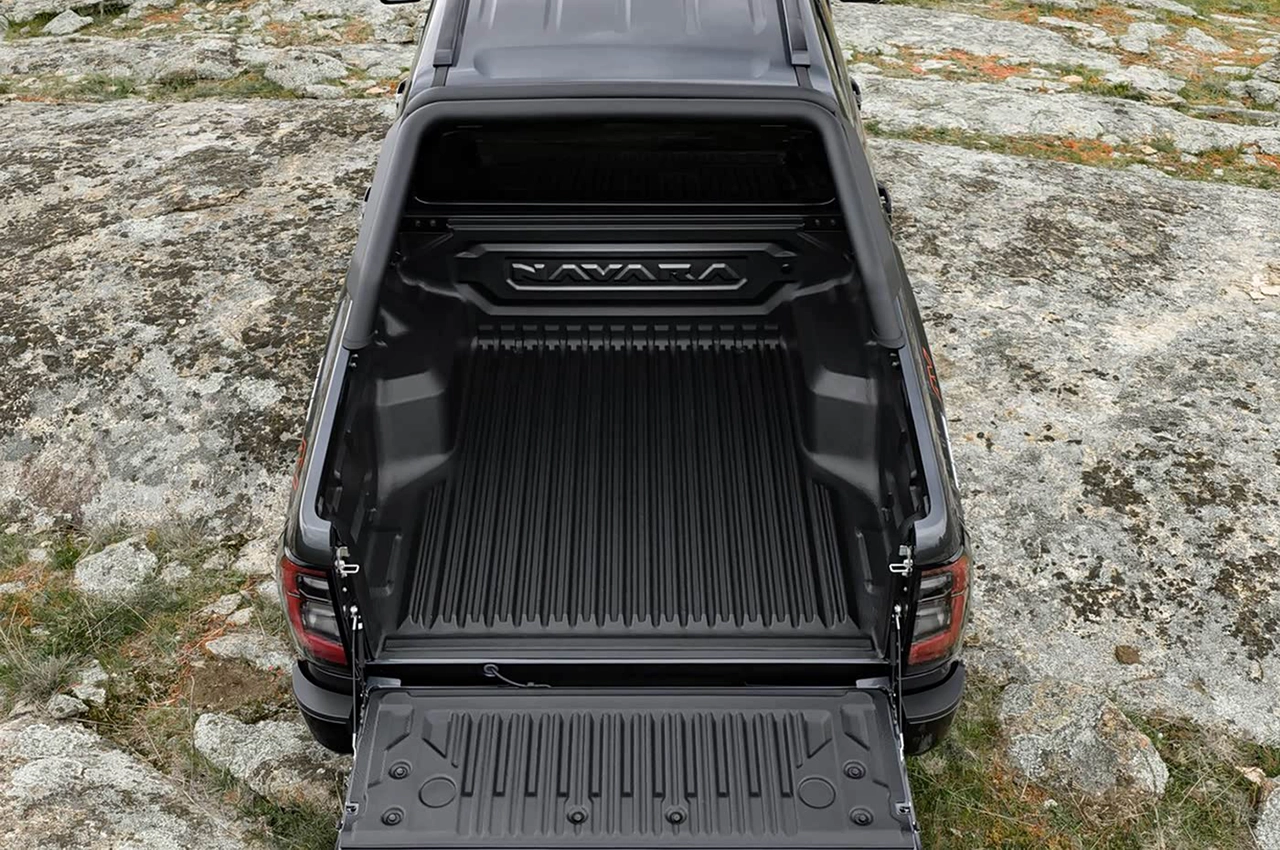 AutomobileFa Nissan Navara Pickup 14040924 9