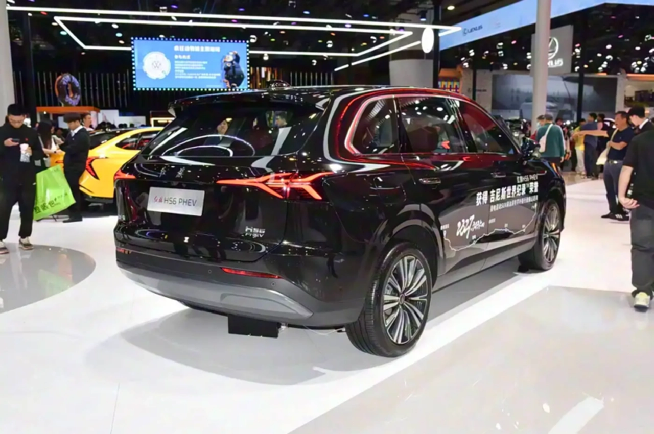 AutomobileFa Hongqi HS6 14041001 3