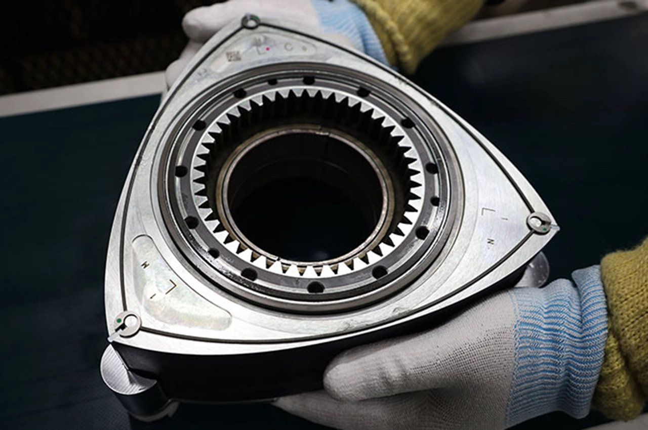 AutomobileFa wankel engine 14041012 4