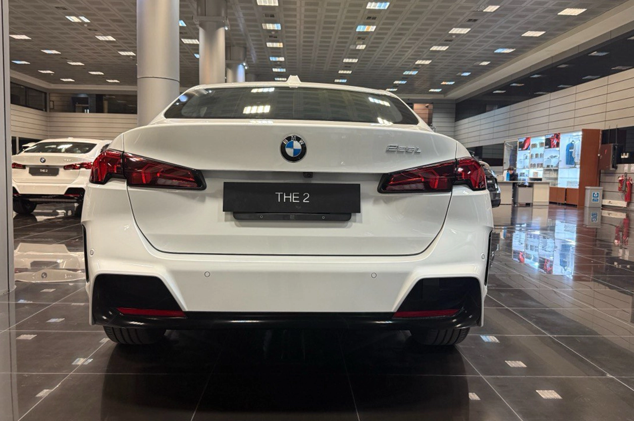 AutomobileFa BMW 225 L 14041128 2