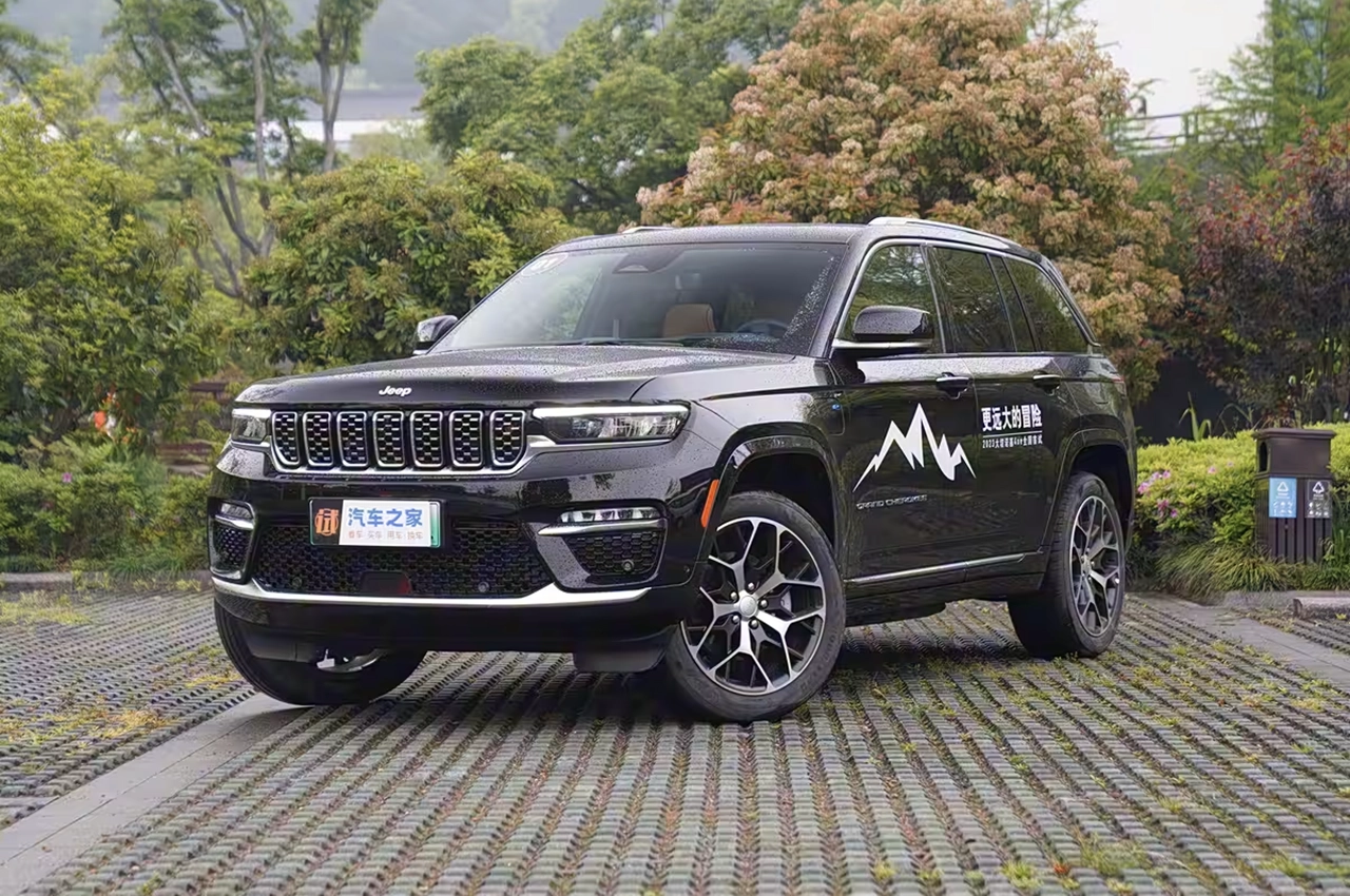  Jeep Grand Cherokee 4xe
