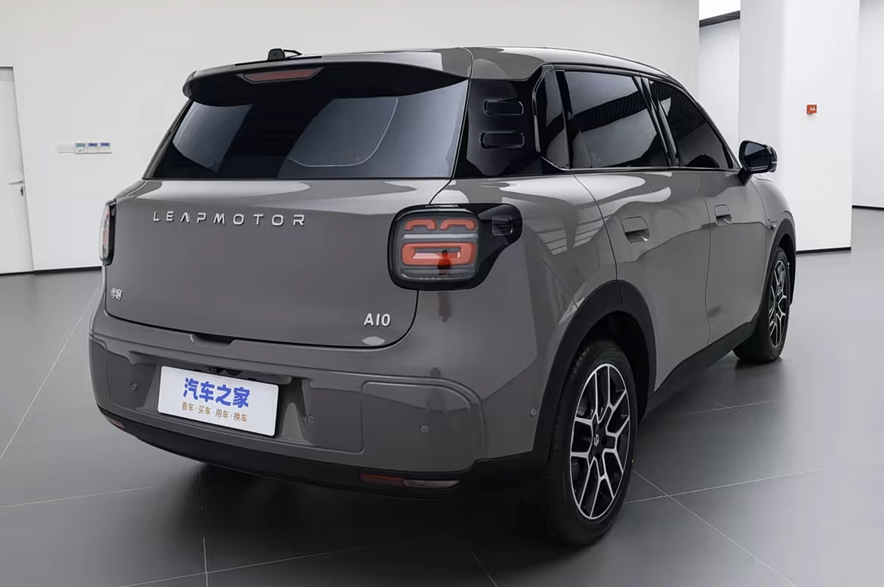 AutomobileFa LeapMotor A10 14041123 2