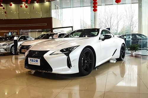 Lexus LC V8