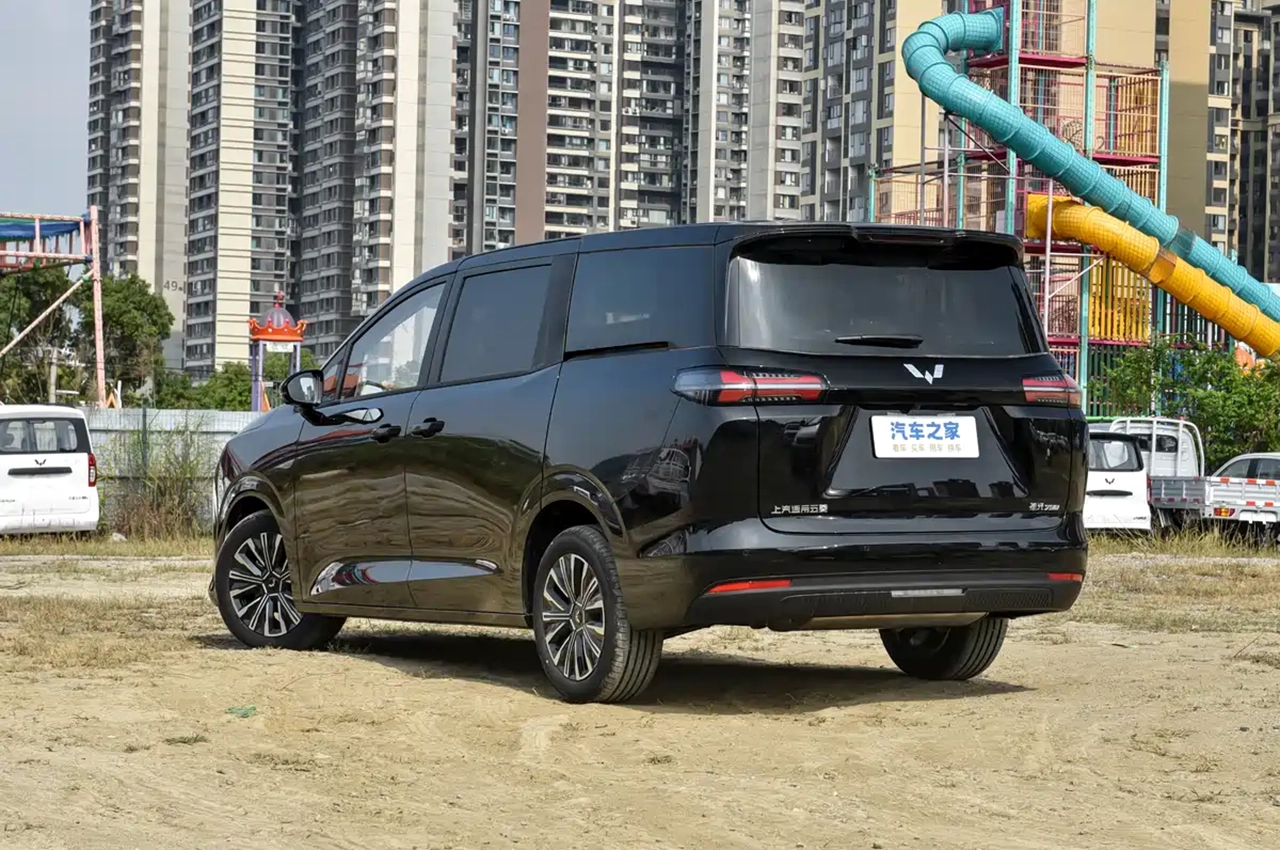 AutomobileFa Wuling Xingguang 730 14041122 3