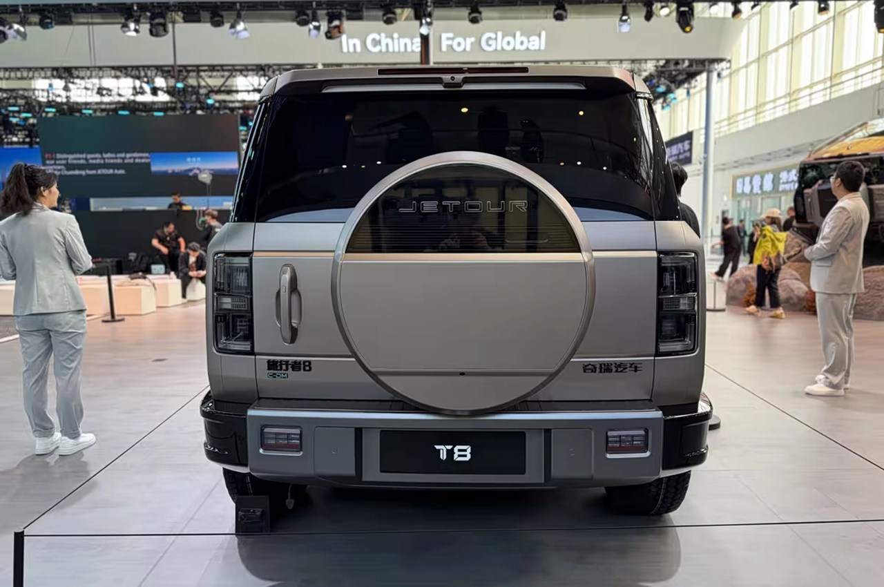 AutomobileFa Traveler 8 14050221 2