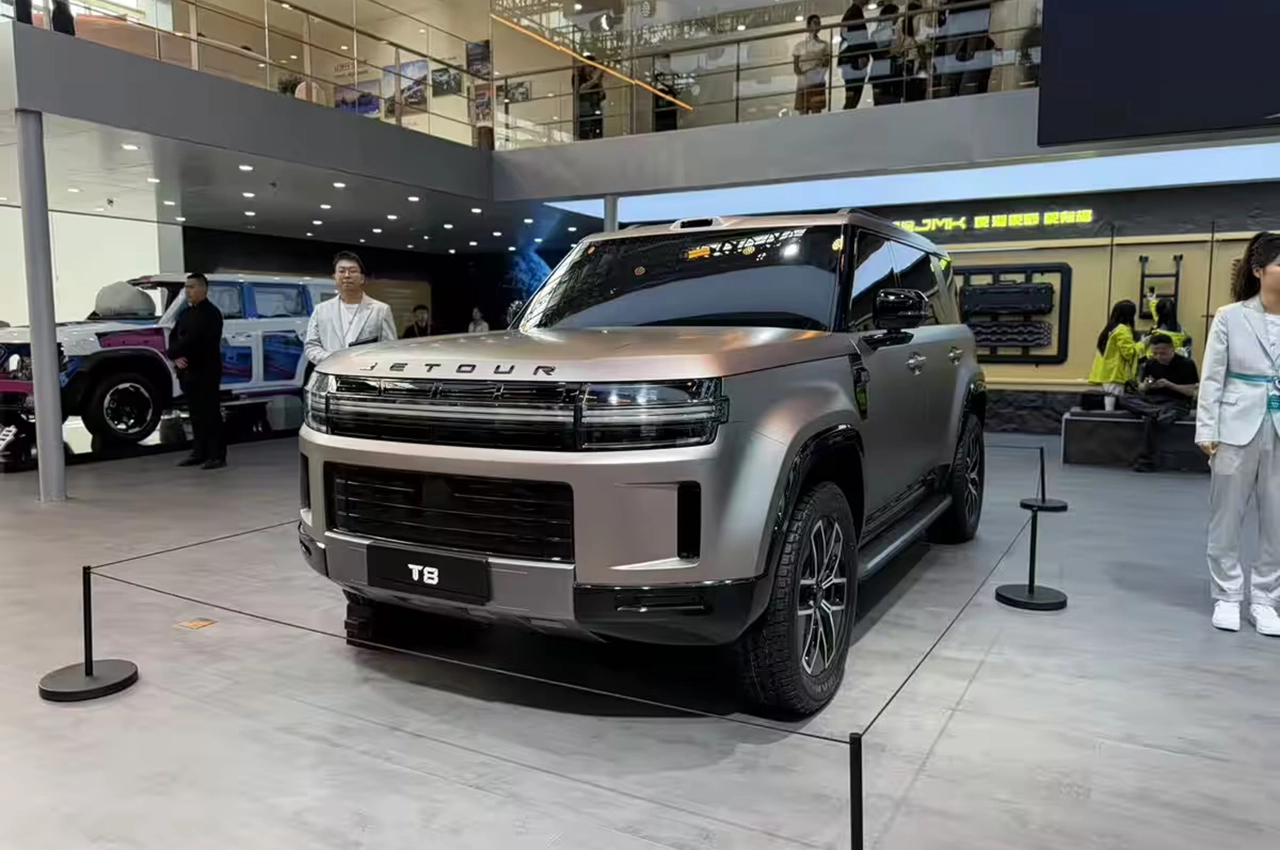 AutomobileFa Traveler 8 14050221 5