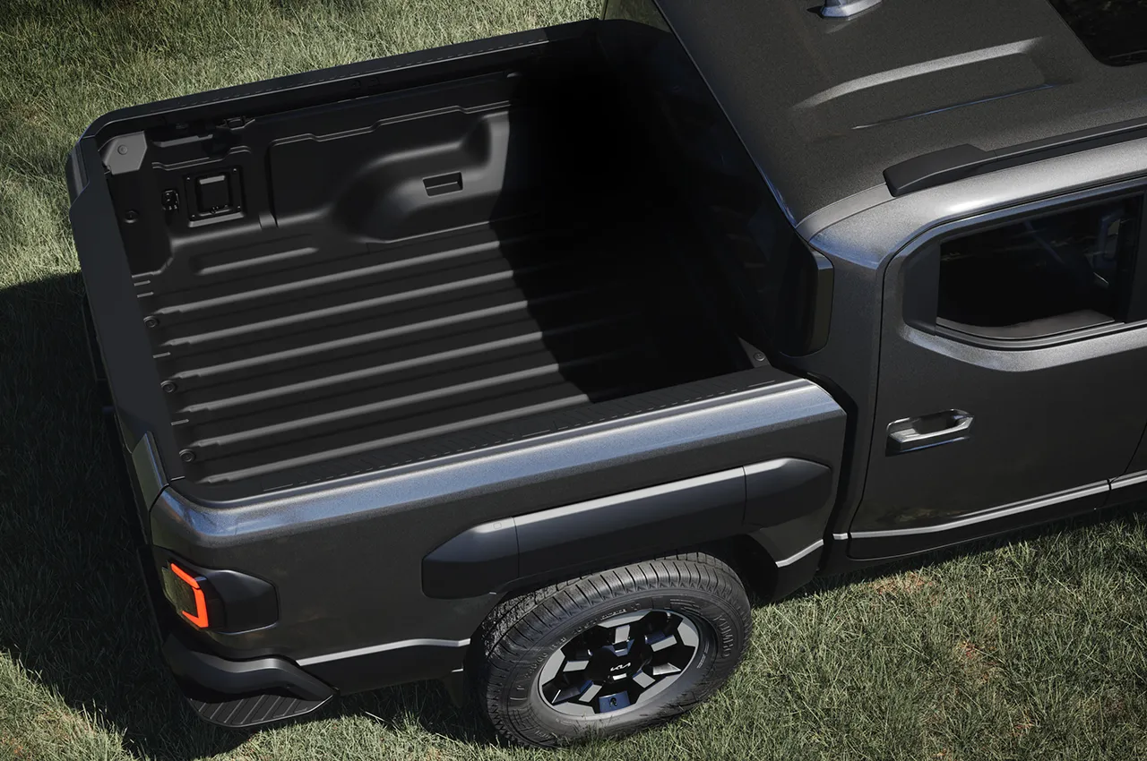 AutomobileFa KiaTasmanpickuptruck 14050326 1