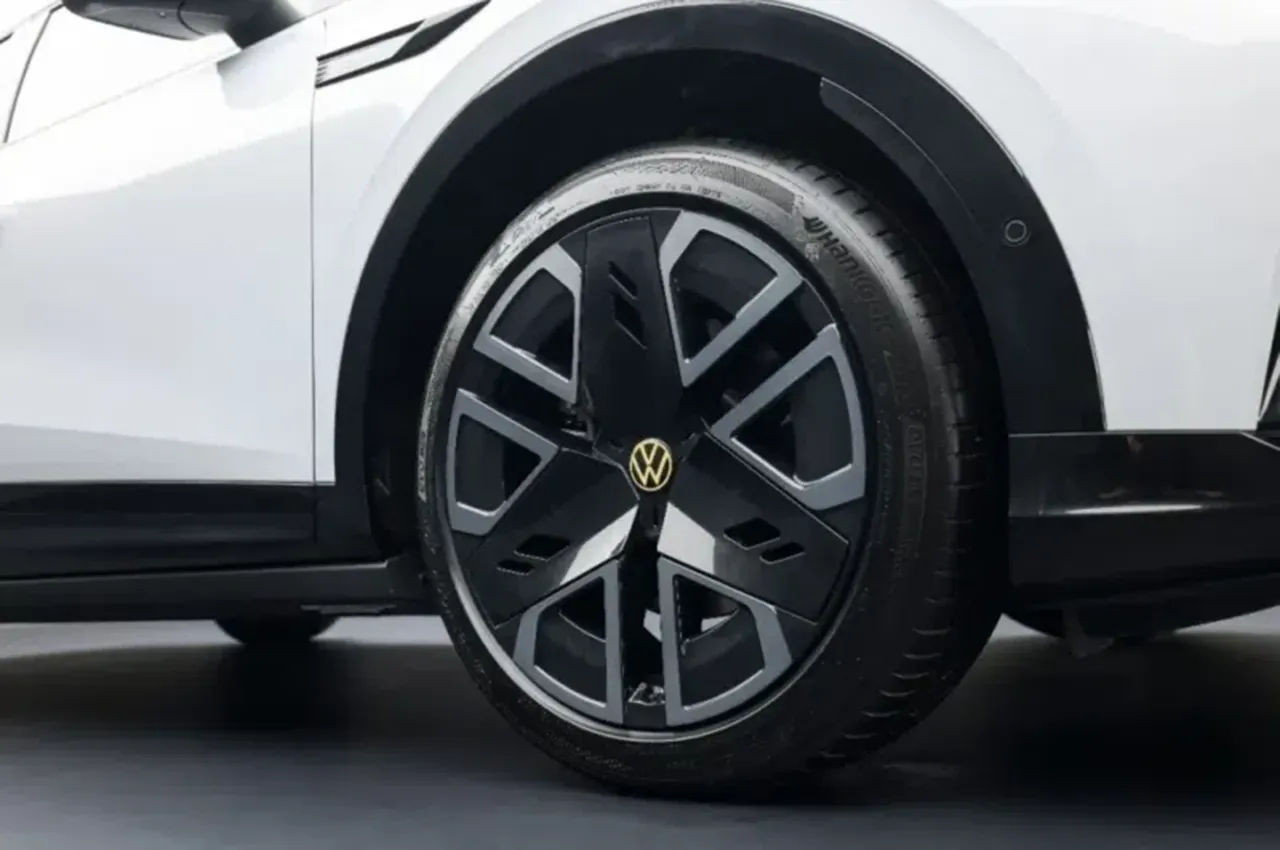 AutomobileFa VolkswagenIDUnyx 07 14050304 1