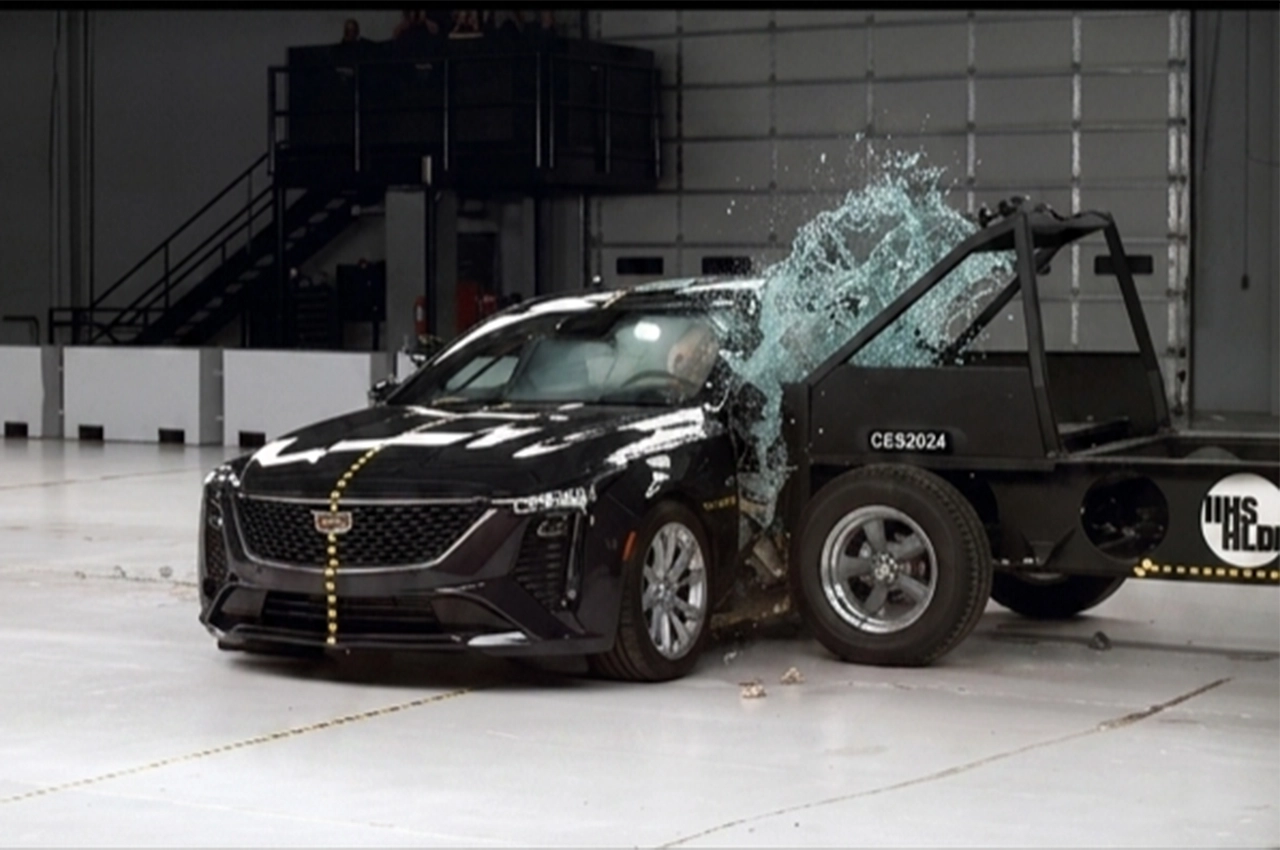 Cadillac CT5 