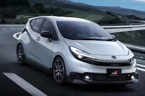 Toyota Aqua GR Sport 
