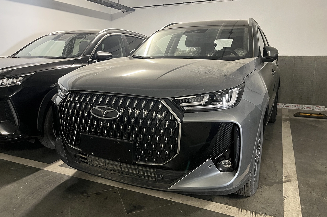Fownix F7 Plug-in Hybrid 