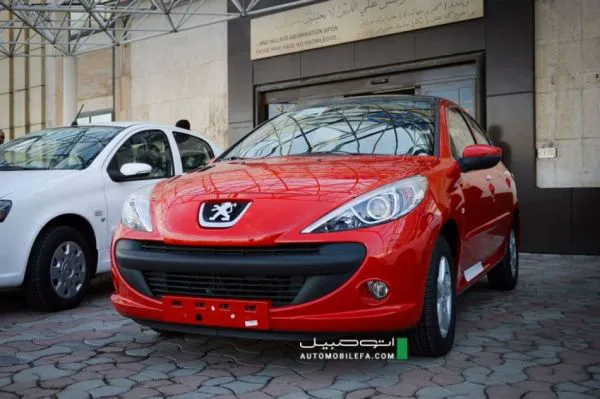 پژو 207i اتوماتیک 557 میلیون تومان + فهرست قیمت جدید خودروها