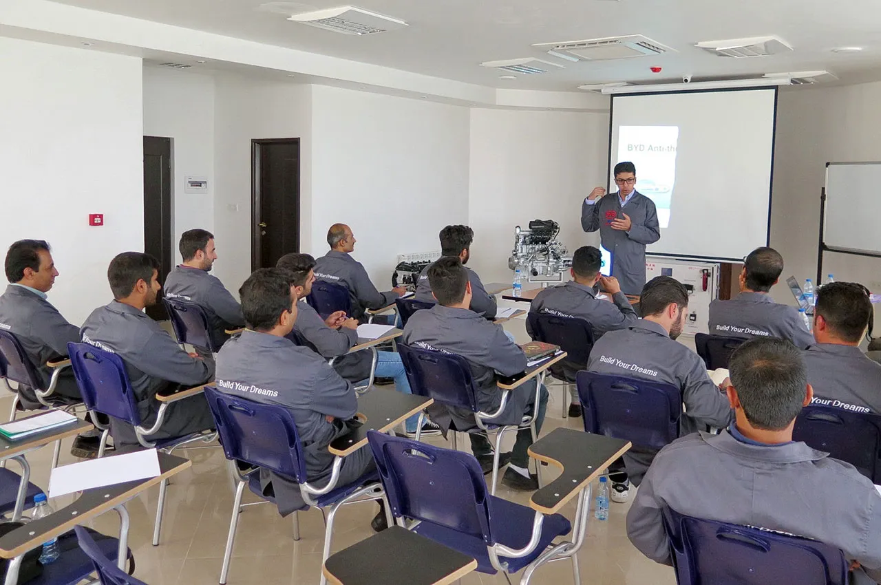 دوره دوم آموزش برق‌کاران نمایندگی‌های خدمات پس از فروش